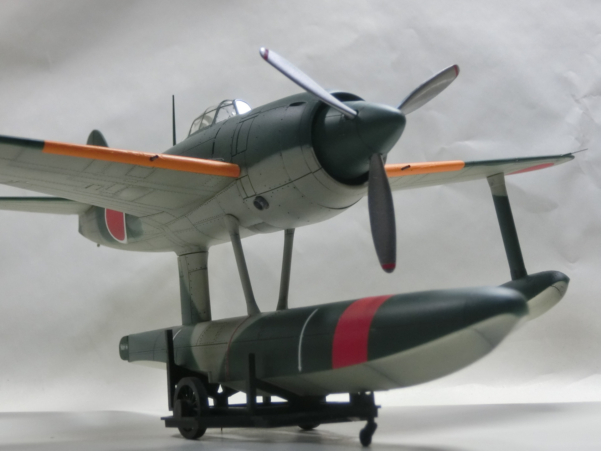 タミヤ1/48 川西 強風11型 制作記 10: 日の丸航空隊の模型日記