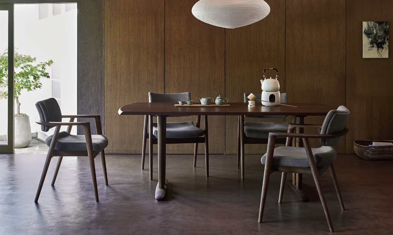 SEOTO-EX セミアームチェア（板座） | 飛騨産業株式会社【公式