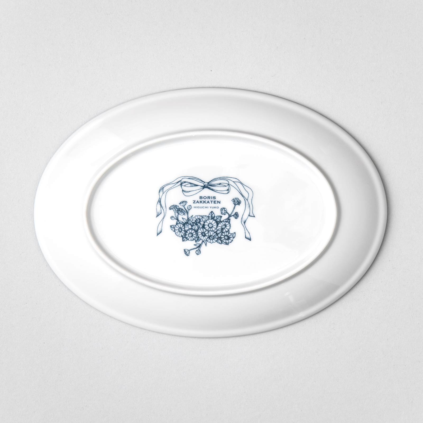 No,32 26cmオーバル 美しい孤独 – ボリス雑貨店