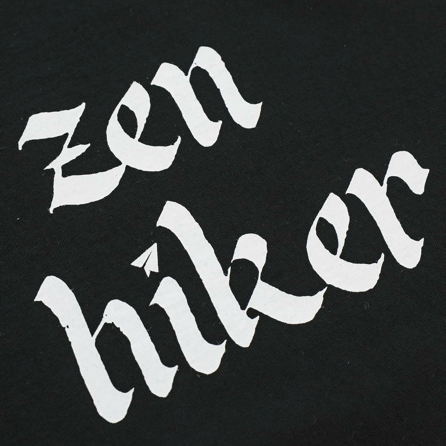 PAPERSKY ペーパースカイ×タコマフジレコード | Zen Hiker Tee - Black
