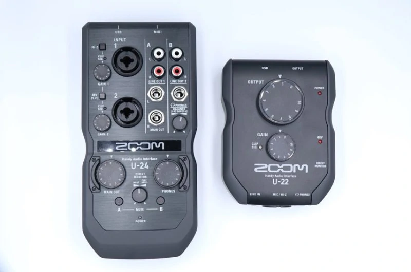 ZOOM U-24をレビュー。安くてマイク・楽器を2本同時に繋げる万能な