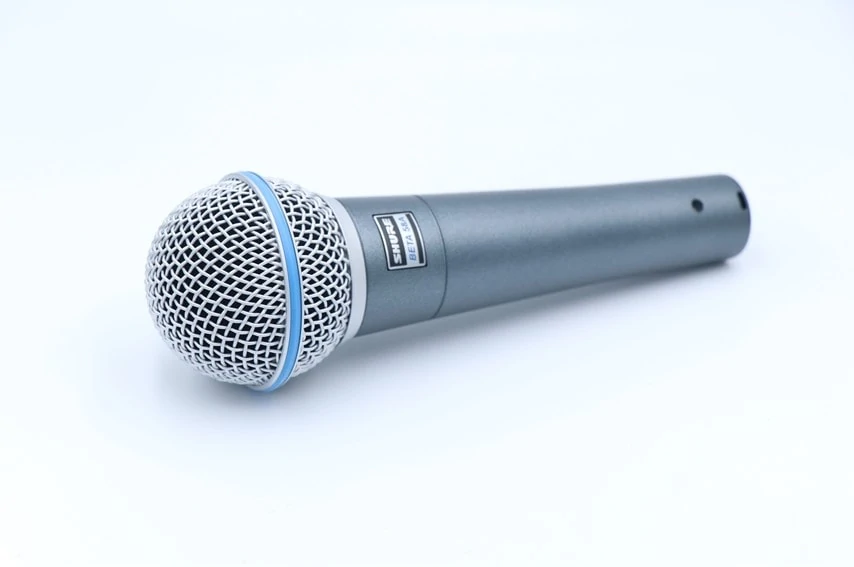 SHURE BETA58Aをレビュー。スーパーカーディオイドの定番ボーカル用