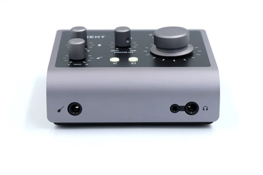 AUDIENT iD4mkIIをレビュー。3万円程度で買える音質・機能ともに優れた