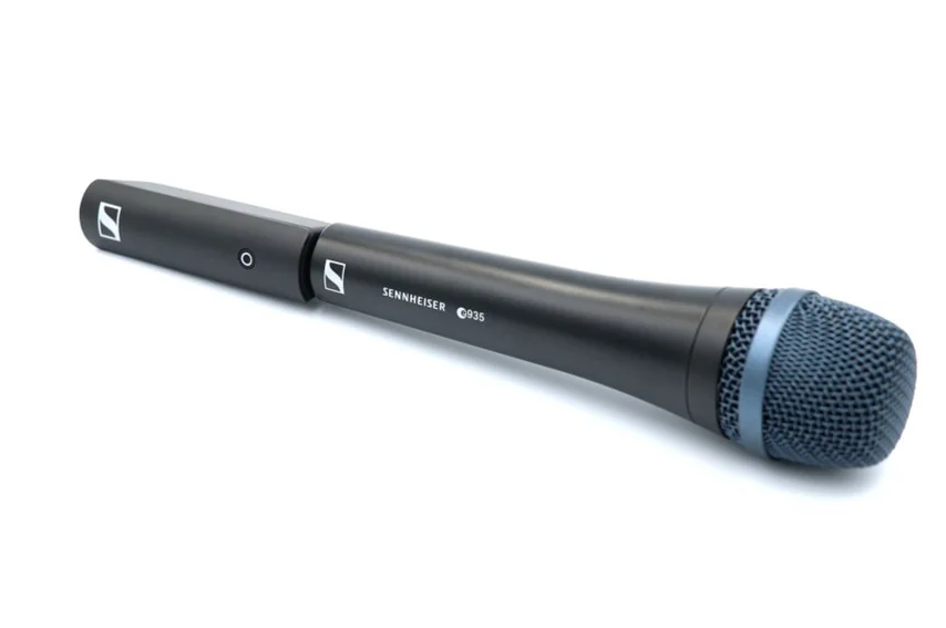 SENNHEISER XSW-D XLR BASE SETをレビュー。ワンタッチでマイクを