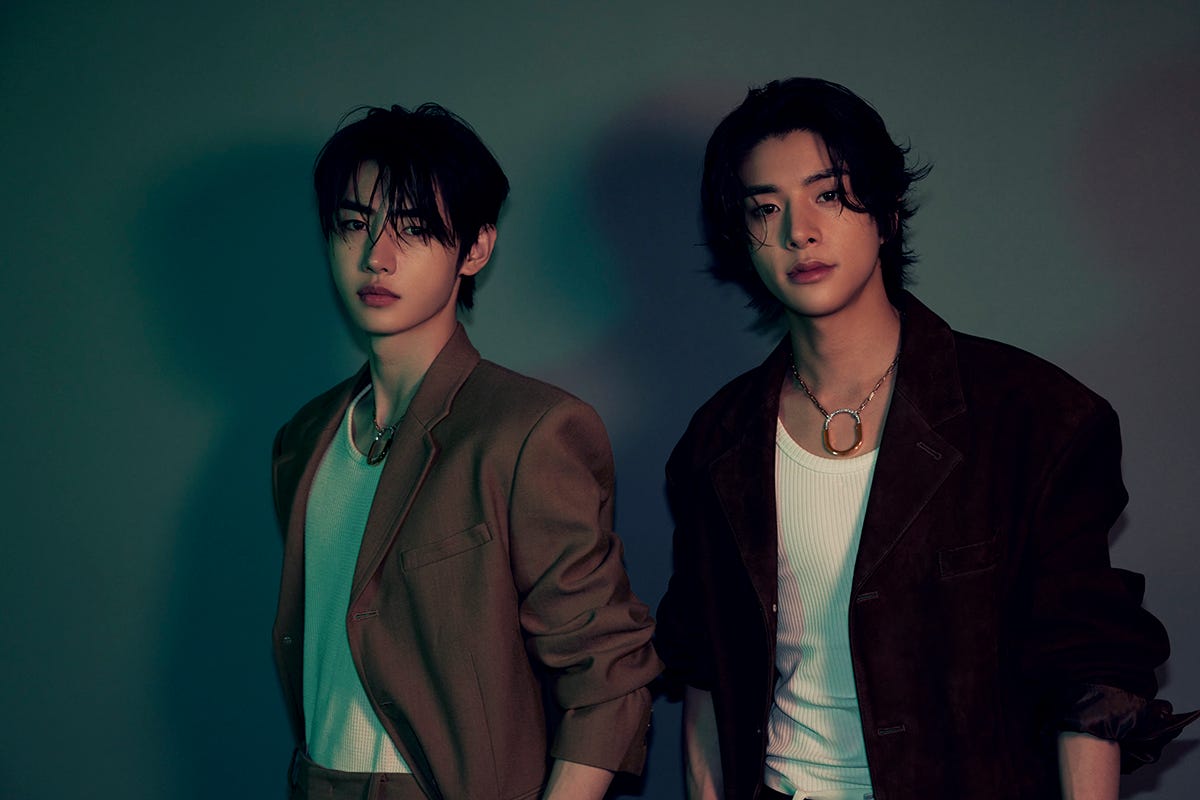 ENHYPEN（エンハイプン）のJAKEとSUNGHOONが登場！ 25ans特別