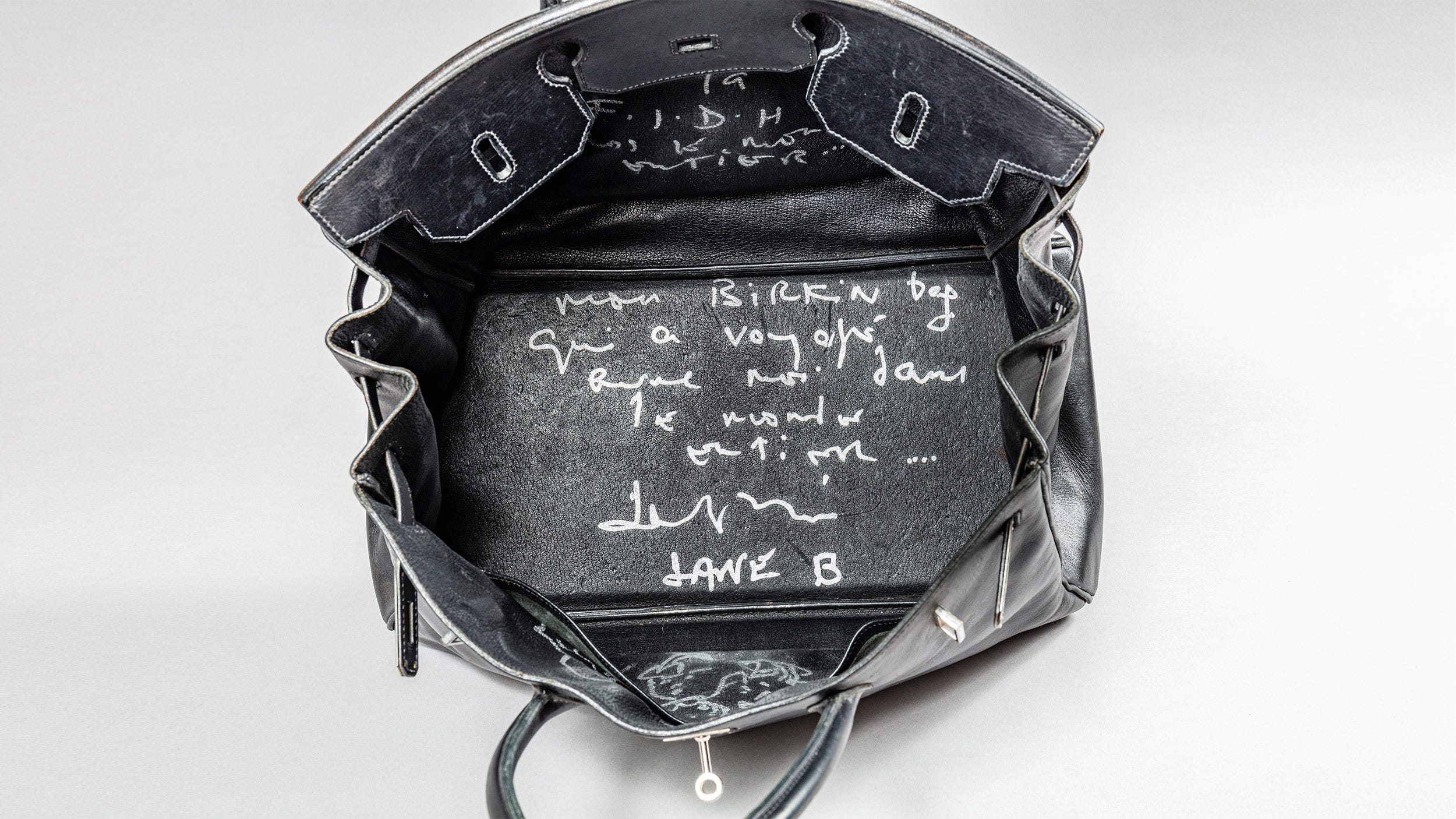 ジェーン・バーキンによる直筆の落書きが残った「バーキン」が