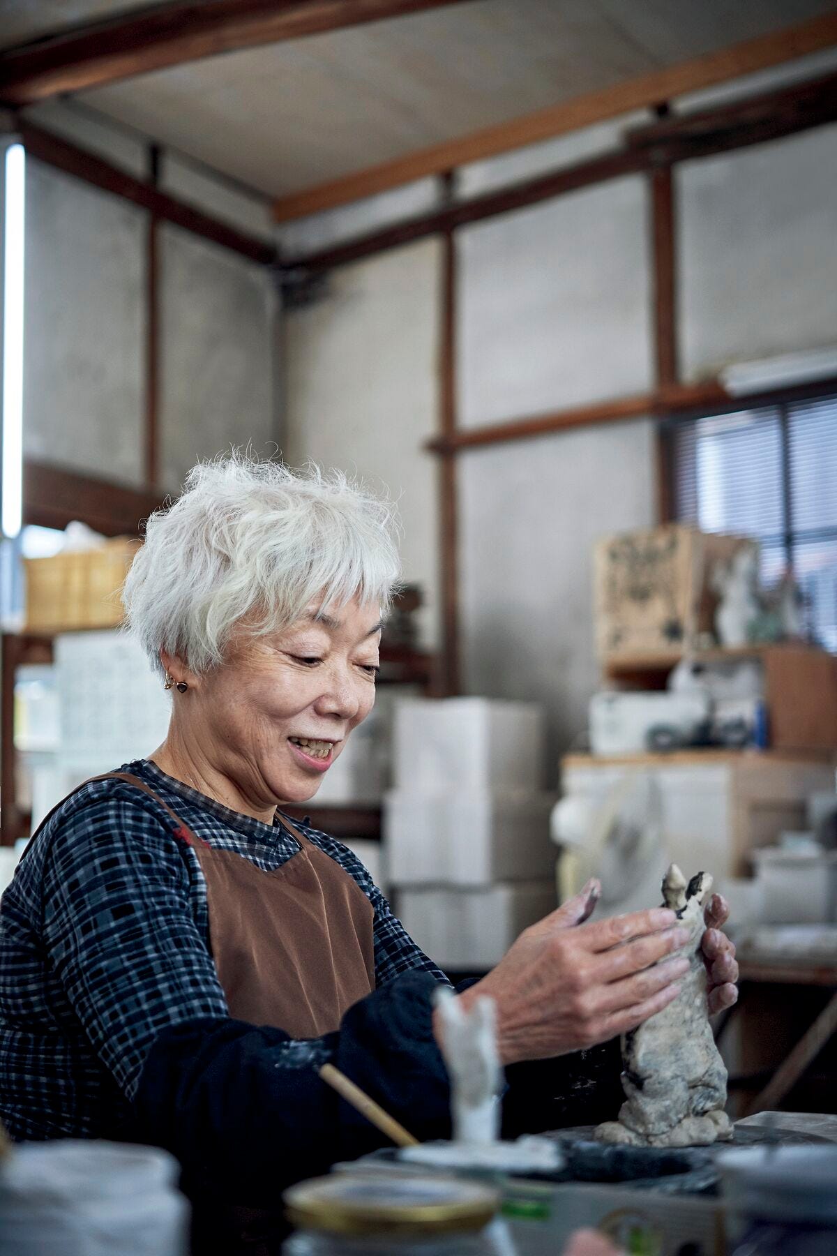 ポップな装飾陶磁器の先駆者｜陶芸・吉川千香子さん［いま注目したい