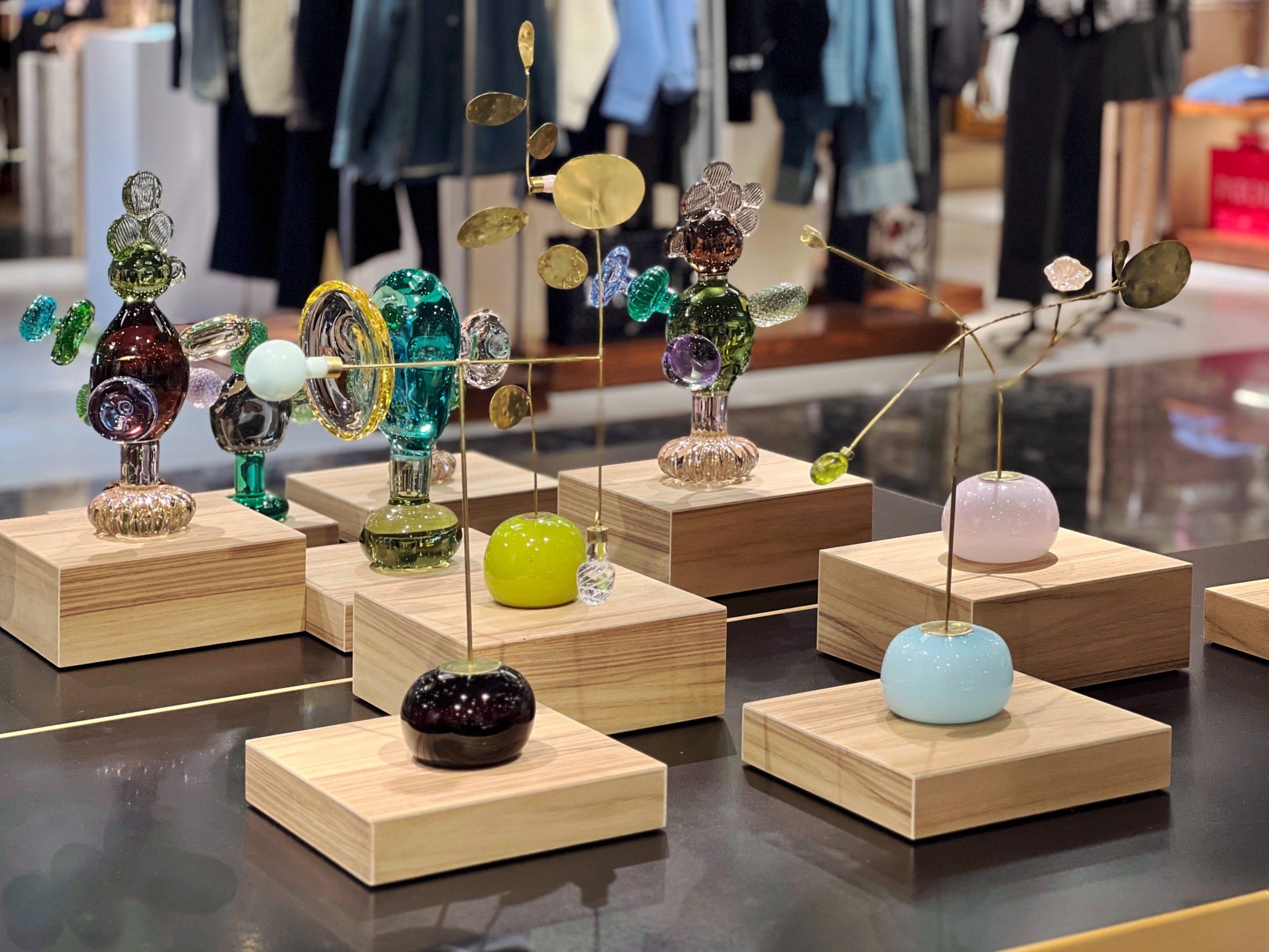 ミナ ペルホネンと北欧デザインを楽しもう！伊勢丹新宿店で展示が開催