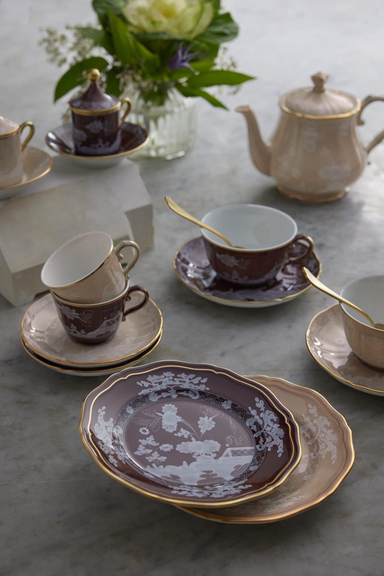 ジノリ1735」の器で楽しむデザートコース＆アフタヌーンティーが