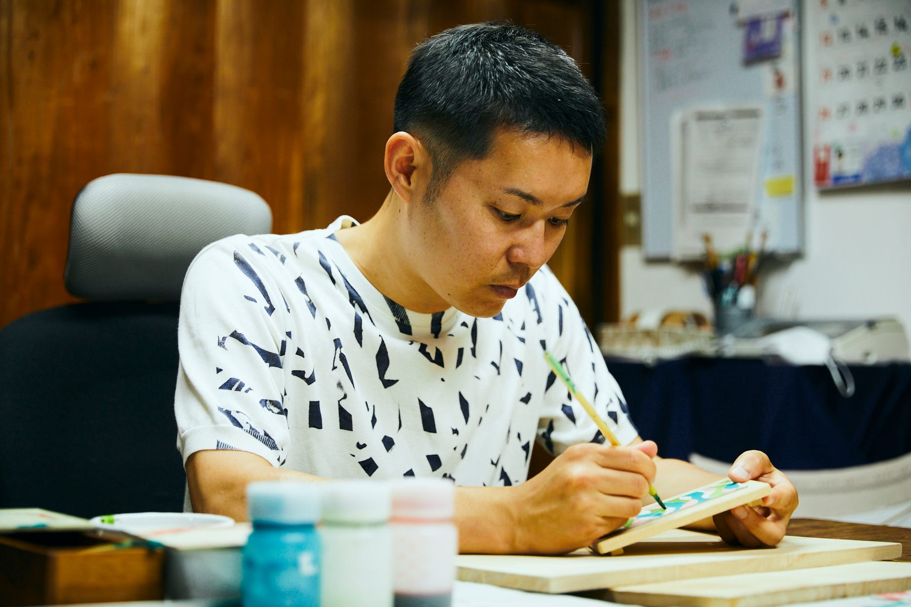 お誂えの着物には人生がある。20もの工程を一人で担う京手描友禅作家ー