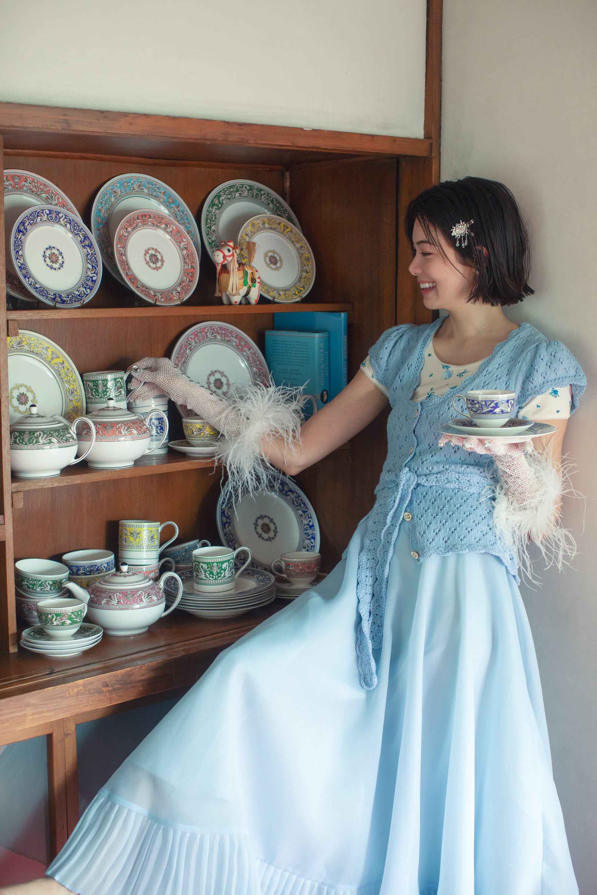 森 星、ウェッジウッド「フロレンティーン」とともにある日常