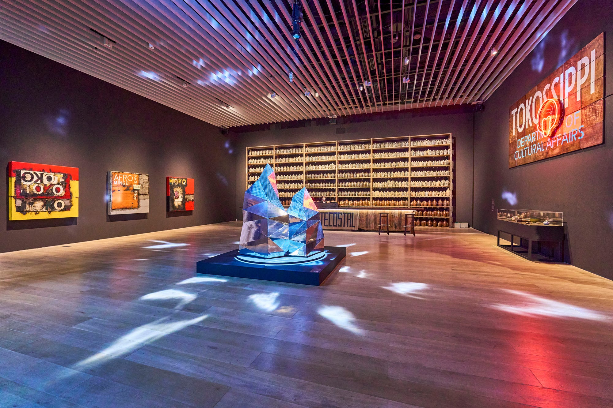 ハイブリッドが生み出す新しい価値に触れる『シアスター・ゲイツ展