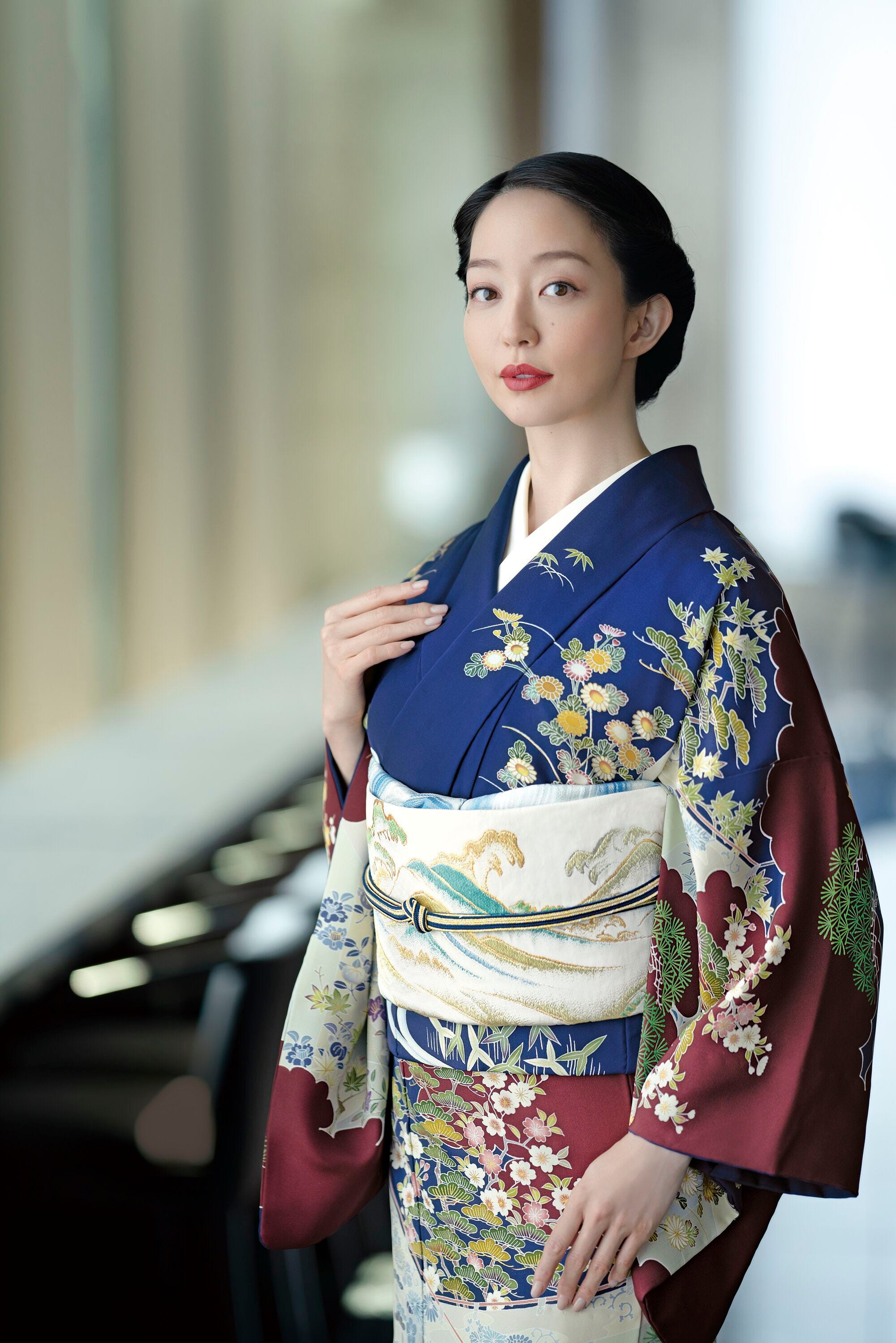 襲名記念展・高島屋で開催】五代龍村平藏が描く織物の未来