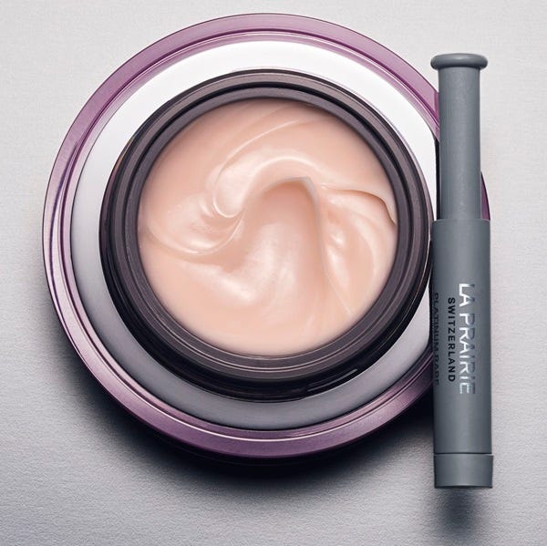 ラ・プレリー」最高峰、夢のマスクが誕生｜プラチナ色の輝き