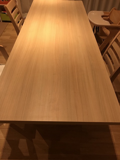 キッチンハウスダイニングテーブルレビュー【高さ・サイズ・色・素材