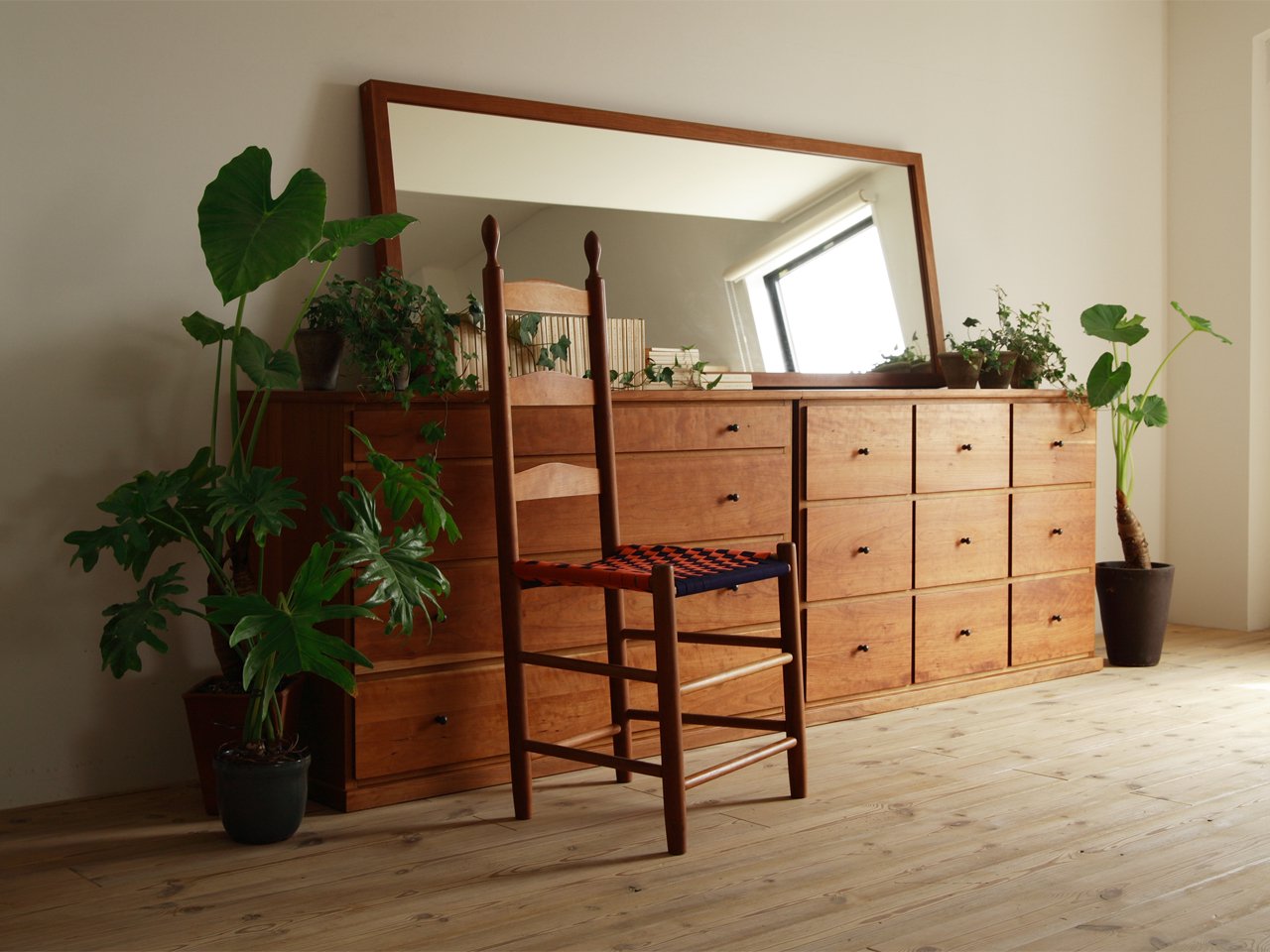 147540298_70469408-f7cf-44d2-