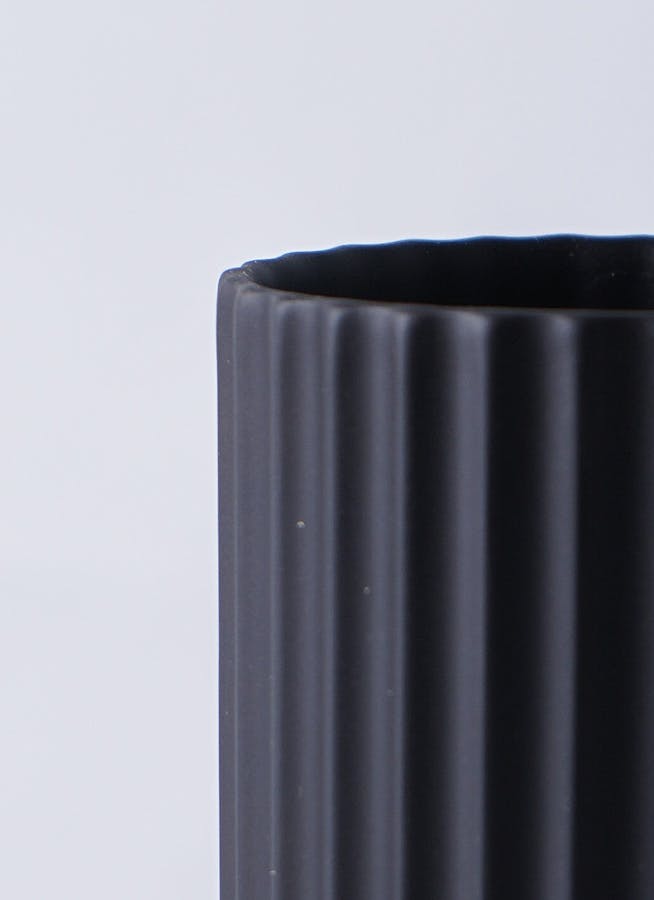 Lyngby Vase(リュンビューベース) H12cm ブラック #Lyngby Porcelæn