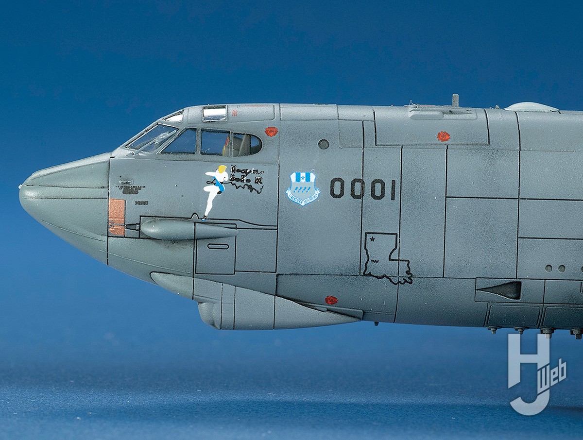 伝説の爆撃機が1/144で登場！ 「 B-52H ストラトフォートレス