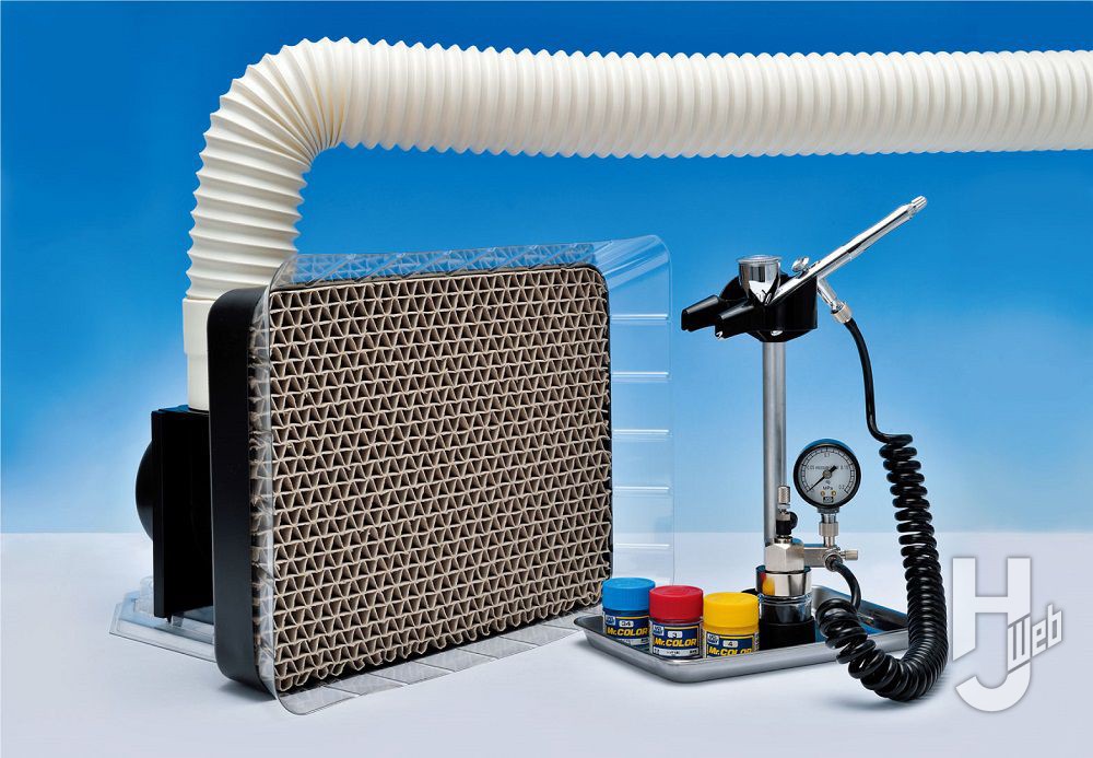 小スペースでエアブラシ塗装したい！塗装ブースって必要？マスクはなに