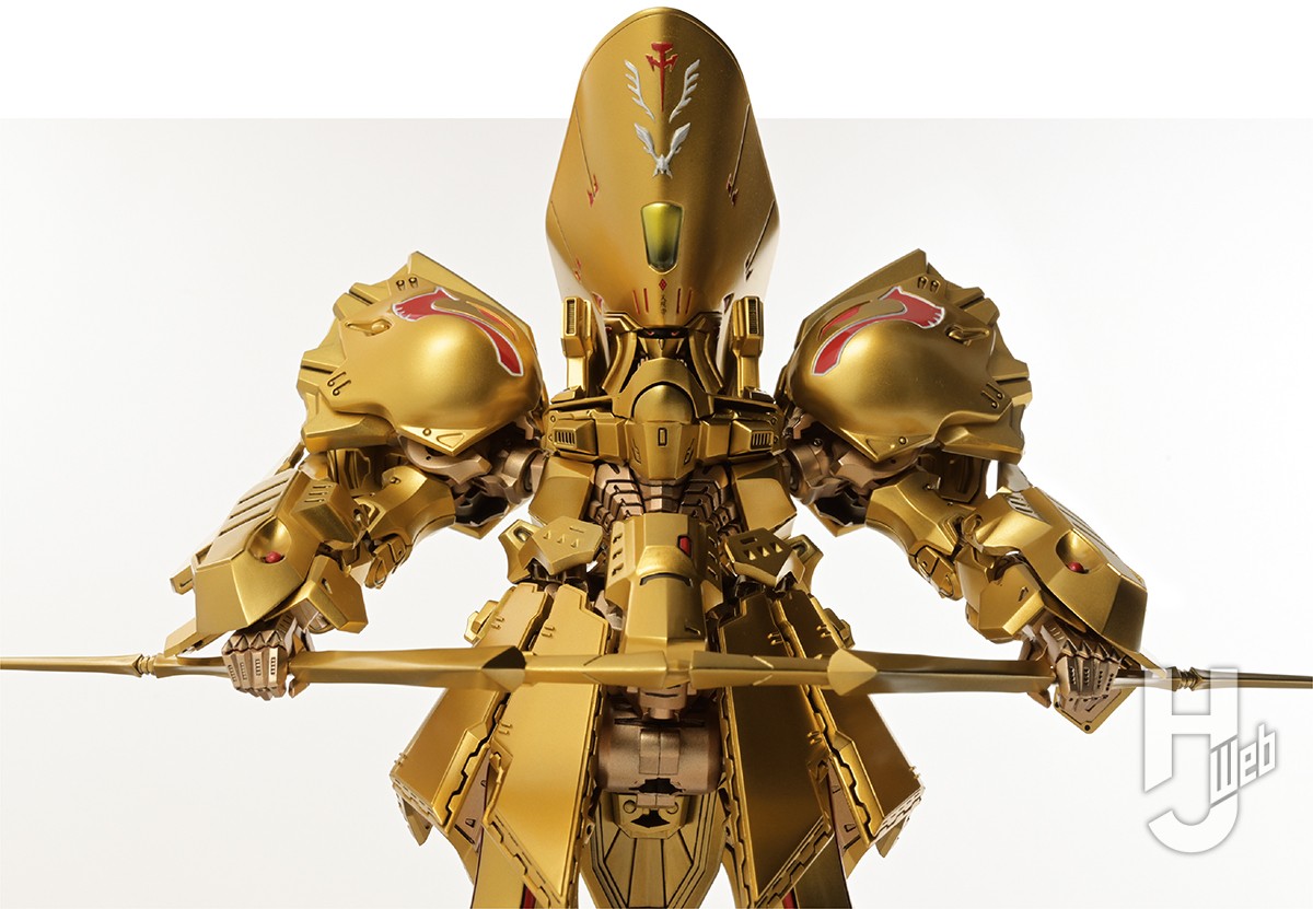 混色無しの一発塗装で魅せる『ザ・ナイト・オブ・ゴールド』をオート