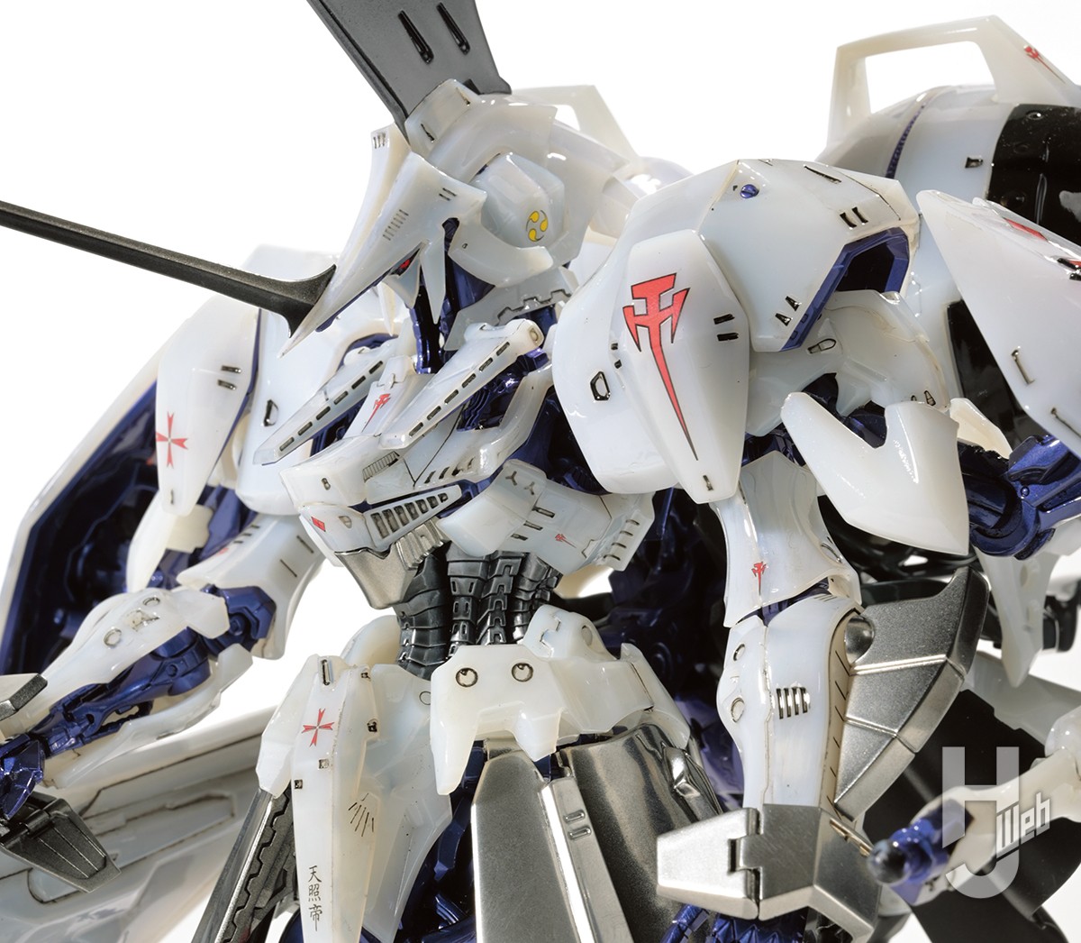 ボークス伝説の「L.E.D.ミラージュV3 インフェルノ・ナパーム」に桜井