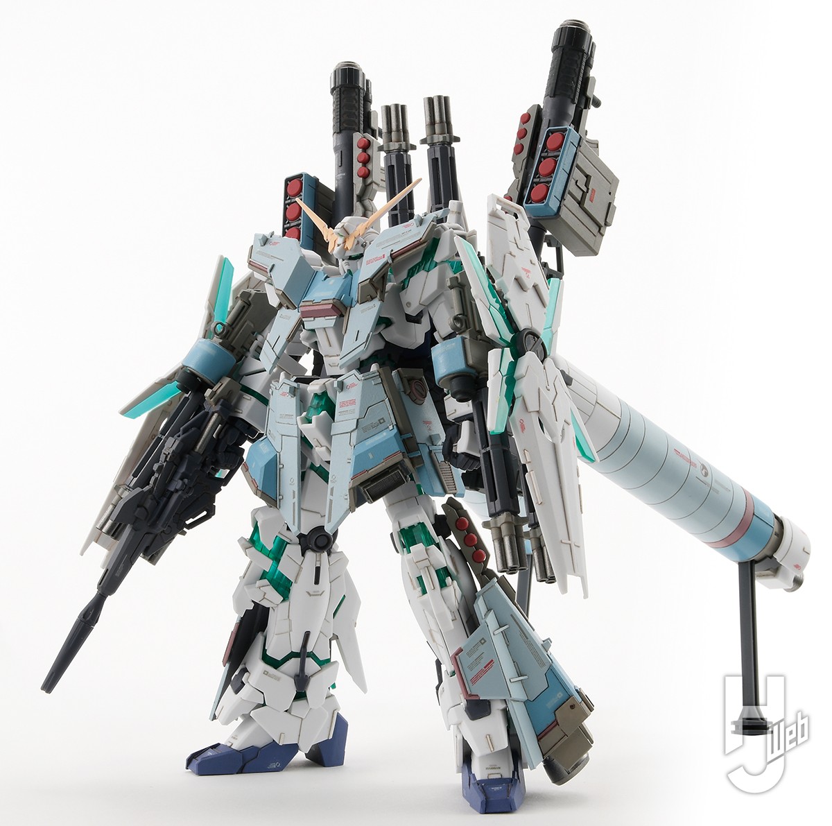 HGユニコーンを市販のプラ板で装甲強化！ お手軽イメージチェンジ完成