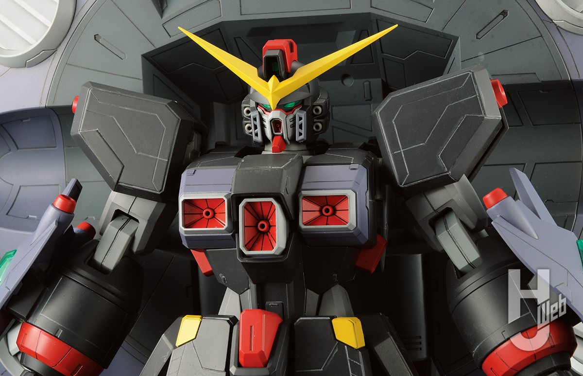 変形ギミックも再現した巨大キット「HG デストロイガンダム」の作例