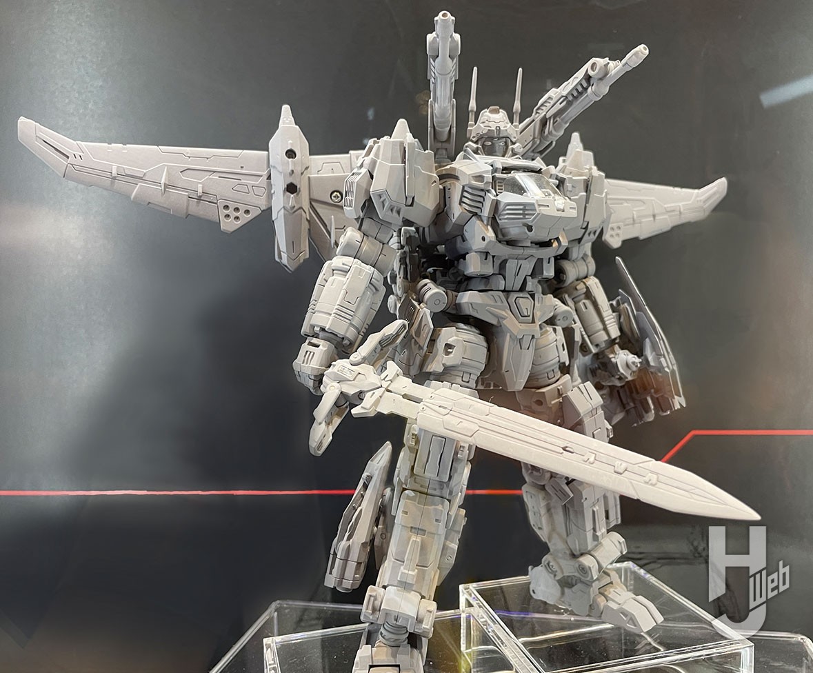 ストームセイバーズ専用の「ホルスヴァーサルター」が新たなカラー