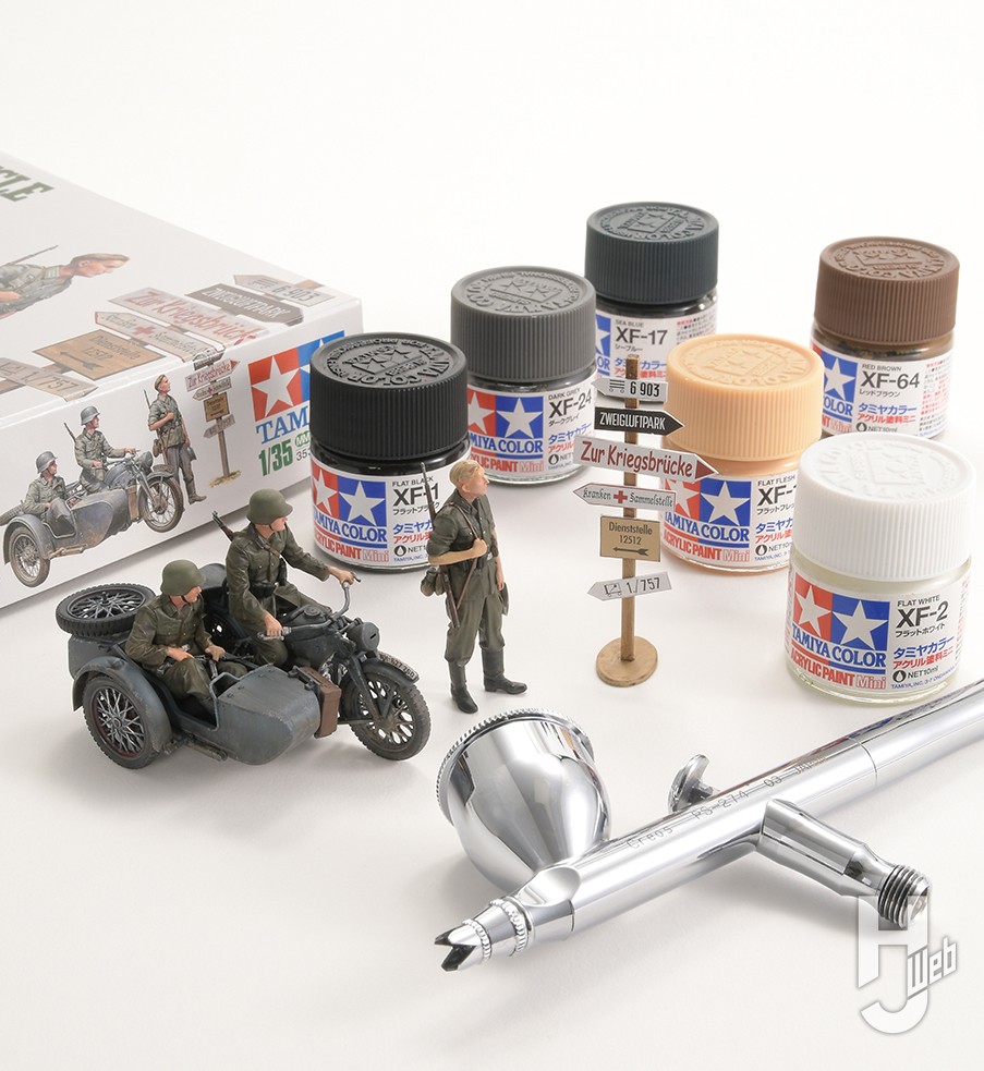 タミヤ「1/35 ドイツ軍用サイドカー KS600」をテーマにエアブラシで