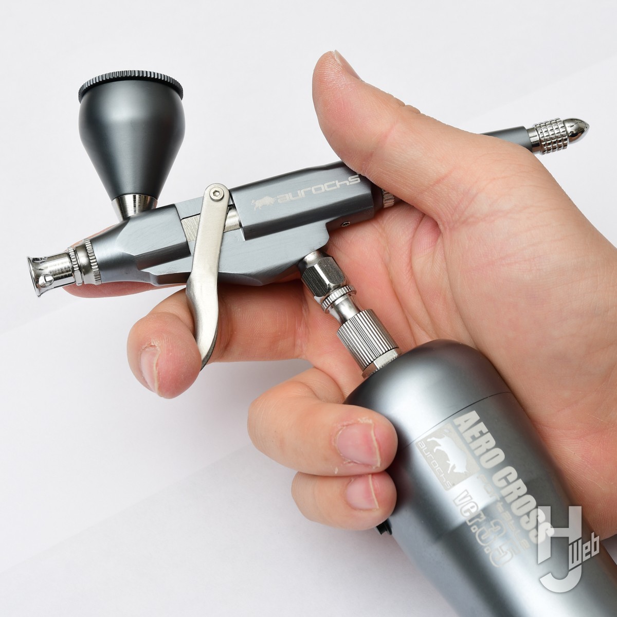 マストアイテムが詰まったエアブラシセット オーロックス「AERO CROSS