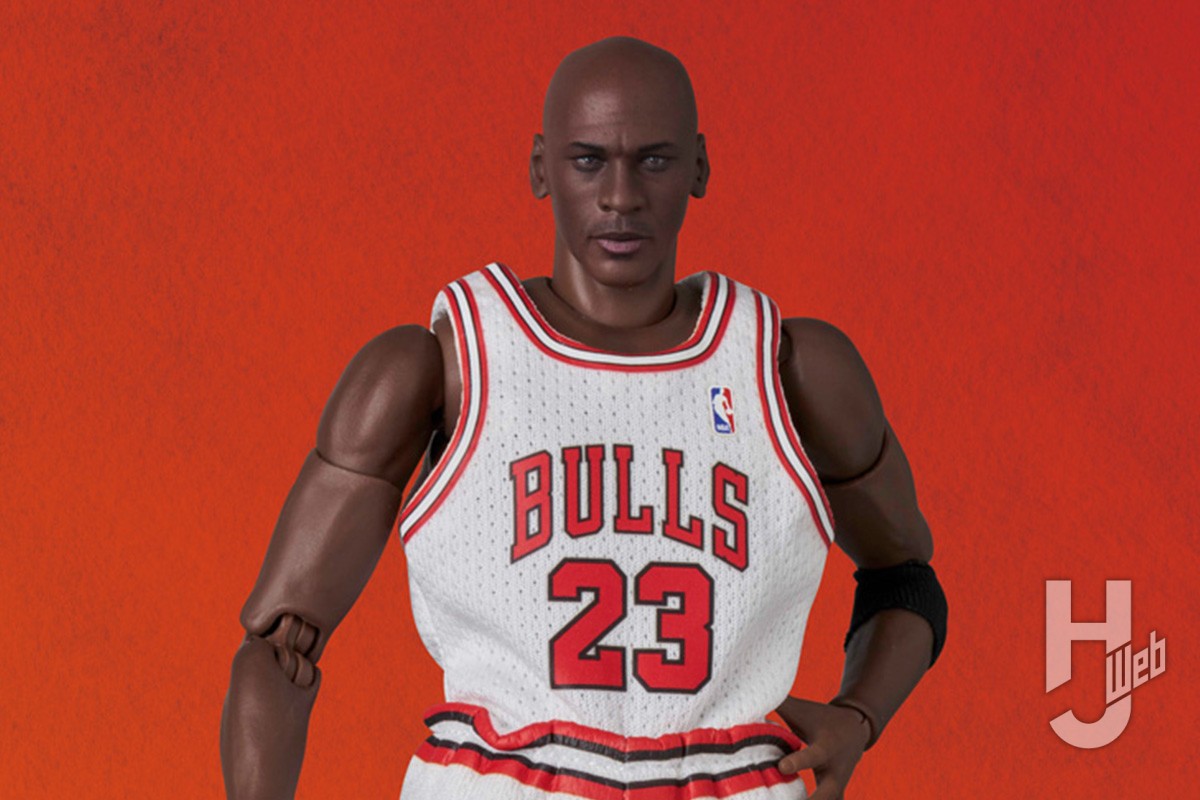 バスケットボールの神様”マイケル・ジョーダンが「シカゴ・ブルズ