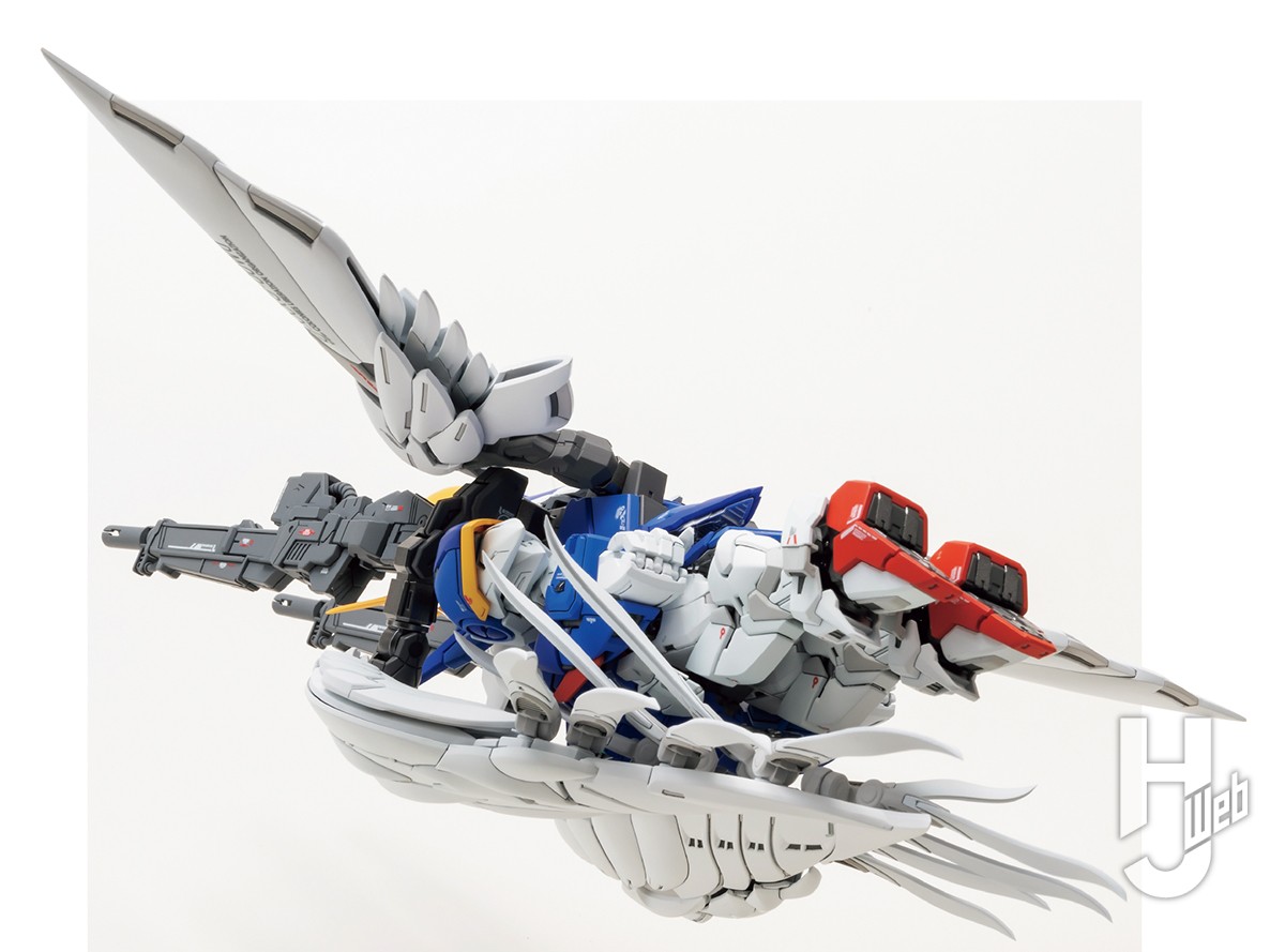 可変機構搭載の「MGSD ウイングガンダムゼロ EW」をシャープに、美しく
