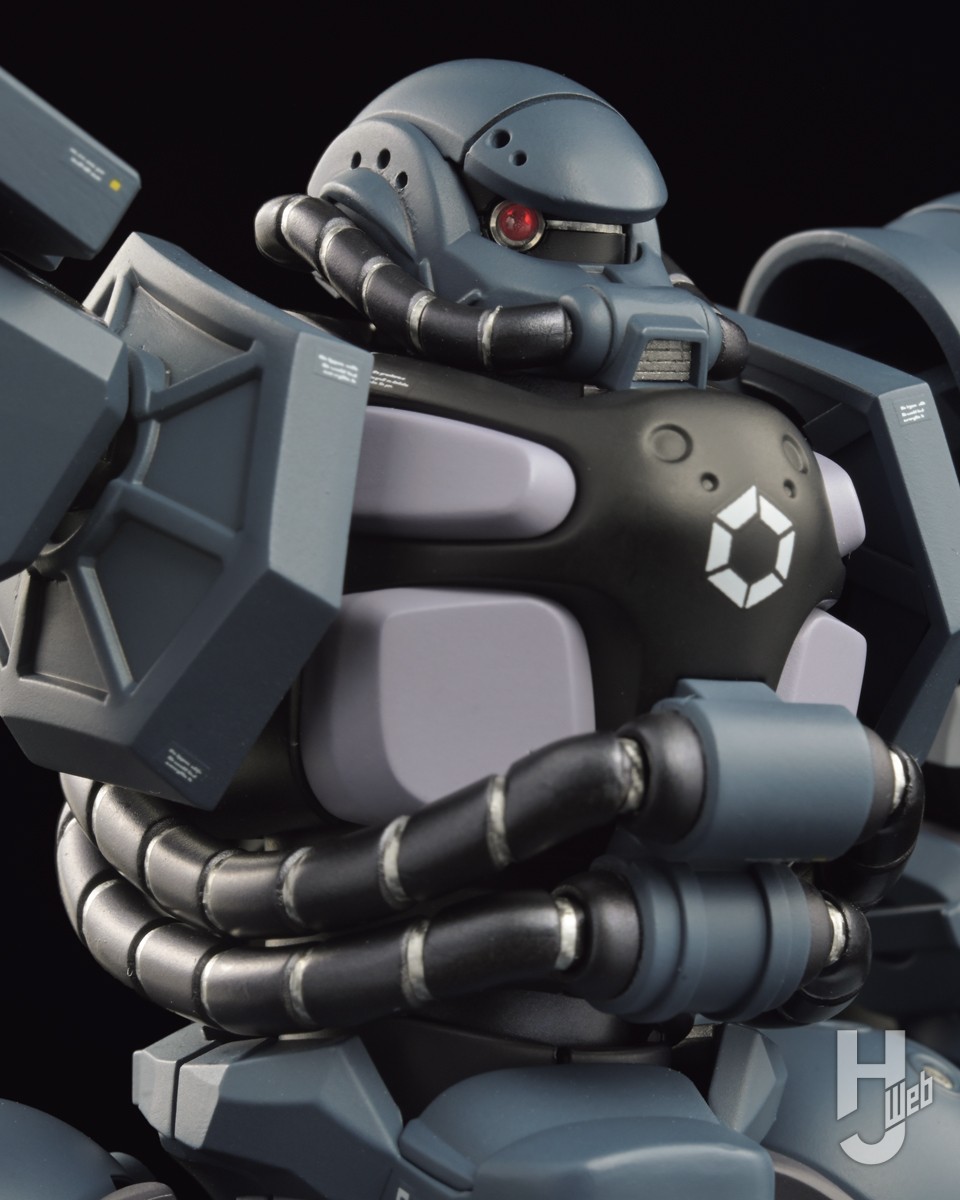 キット本来の造形を活かしながら、細部のディテールアップや可動工作で