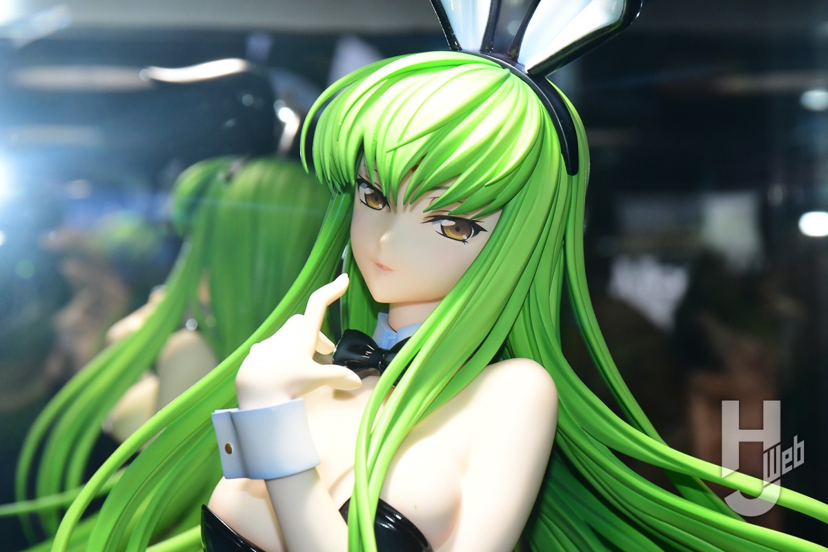 コードギアス 反逆のルルーシュ』よりB-style“1/3スケール”の「C.C.