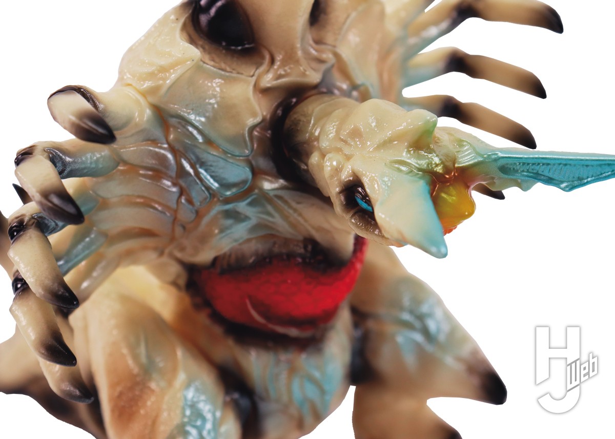 ガメラ」シリーズのソフビが怒涛の新作ラッシュ！クリアー成型