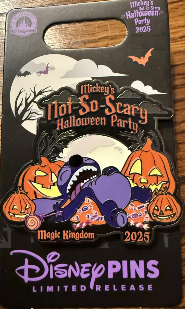 Mickey's Not So Scary Halloween Party (MNSSHP) 2025 - Stitch