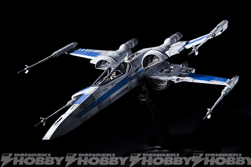 スター・ウォーズ／フォースの覚醒』Xウイングのプラモデルを製作