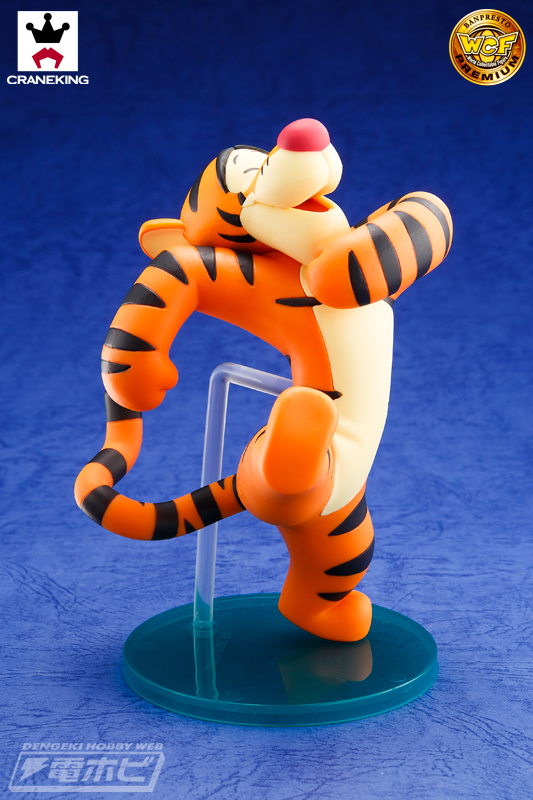 プーさんの仲間「ティガー」がフィギュアになってしっぽジャンプ