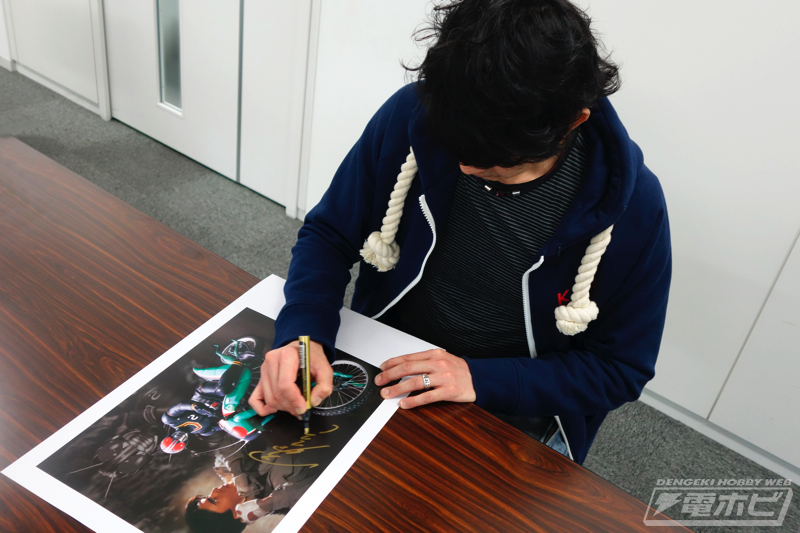 仮面ライダーBLACK』が豪華フォトフレームパネル「ライダーヒーロー