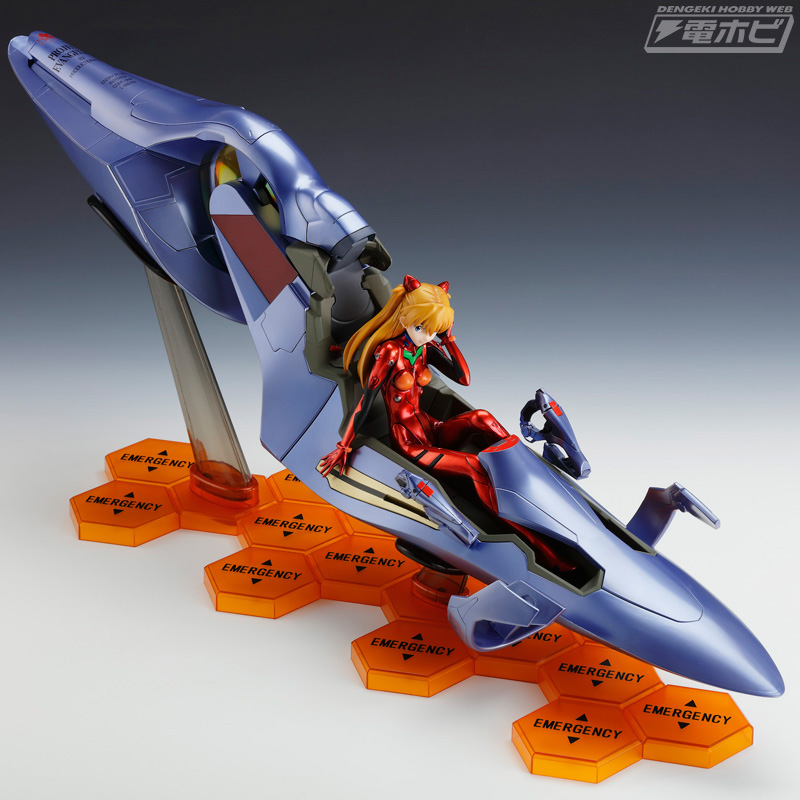 ヱヴァンゲリヲン新劇場版』アスカが大ボリュームのエントリープラグに
