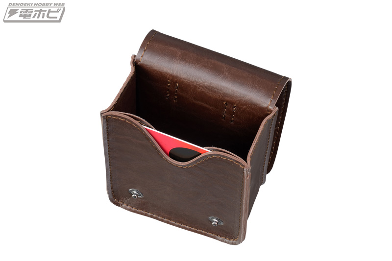 全提督の必携アイテム！便利な『艦これ』カードケースがセガプライズ