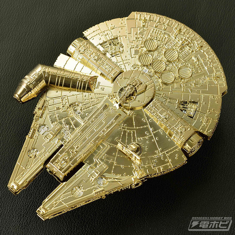 スター・ウォーズ』よりミレニアム・ファルコンがゴールド＆シルバー2
