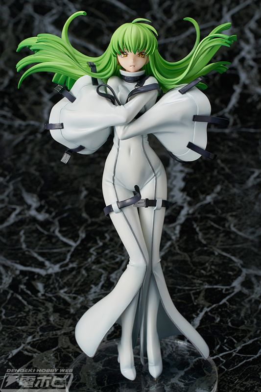 しなやかなボディラインが美しい！『コードギアス』C.C.が拘束着に身を