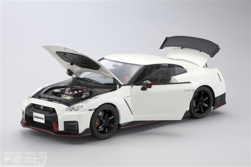 走りを極めた名車「日産GT-Rニスモ」が全長約59センチの本格モデルに