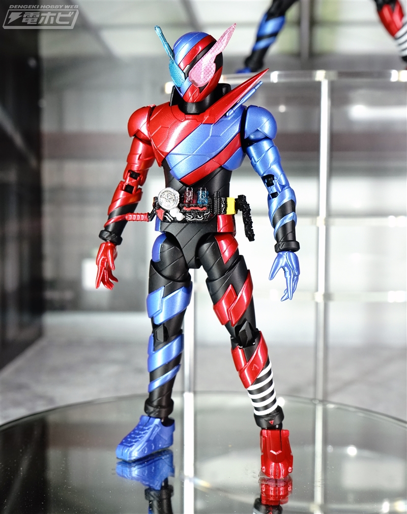 仮面ライダービルド』がバンダイのプラモデル「Figure-rise Standard
