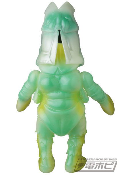 骸骨バルタンと骸骨アントラーの新色ソフビモデルがイベント「WE LOVE