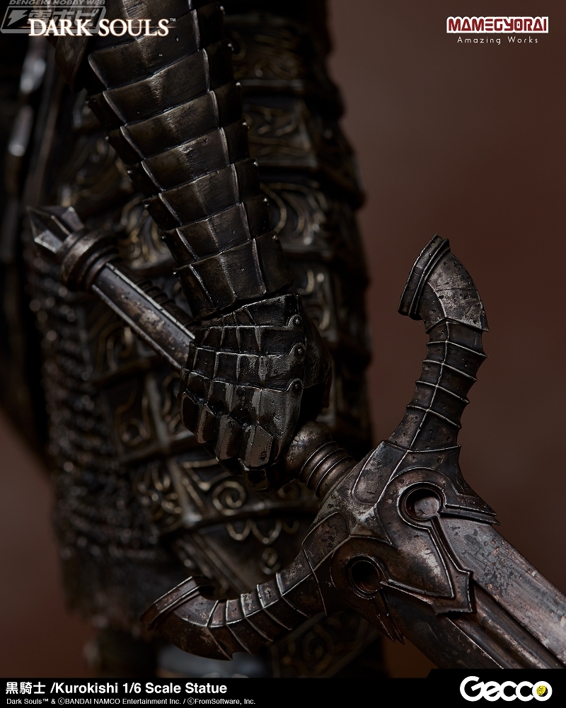 ダークソウル』黒騎士が全高約41センチの超リアルなスタチューに！鈍い