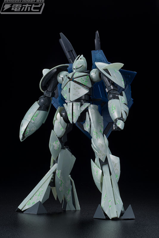 ∀ガンダム』のガンプラ「MG ∀ガンダム/ターンX［ナノスキンイメージ