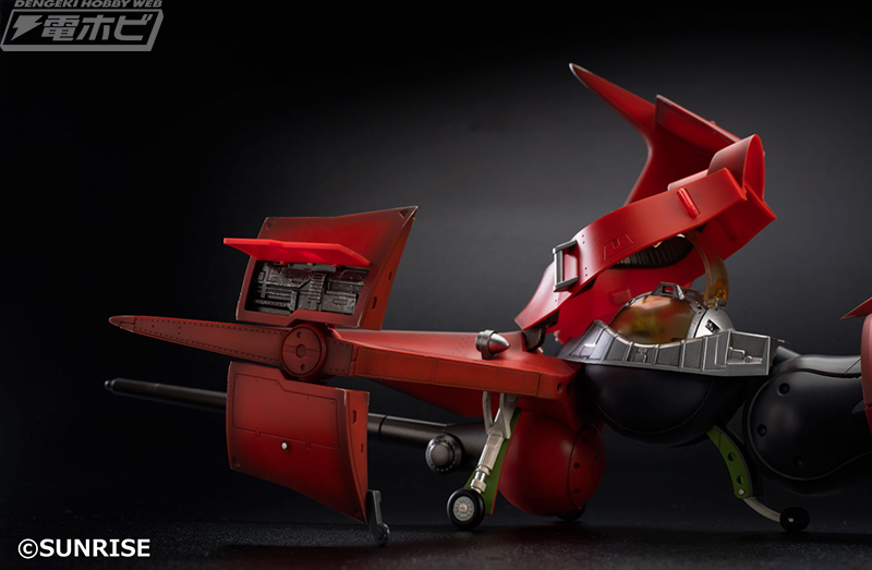 主翼折りたたみやLED内蔵などギミック満載！『カウボーイビバップ