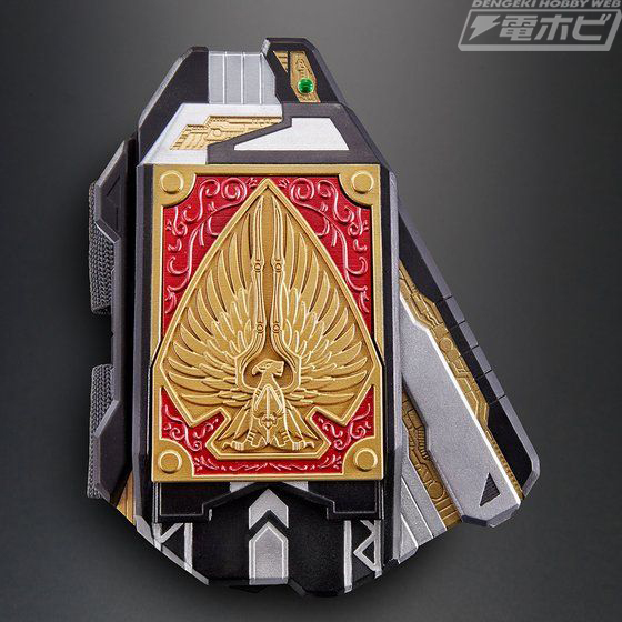 CSM第22弾『仮面ライダー剣』のブレイバックルは“オリハルコン